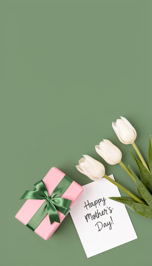 Happy Mother’s Day Gift and Flowers